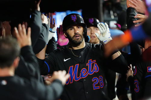 JD Martinez believes the Mets can overcome Shohei Ohtani and the Los Angeles Dodgers (Image Source: IMAGN)