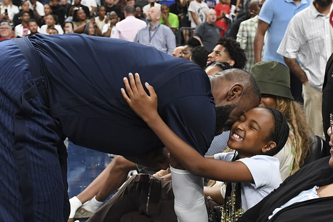 A'ja Wilson, Draymond Green's wife wish LeBron James' daughter on 10th birthday as Savannah James makes adorable post