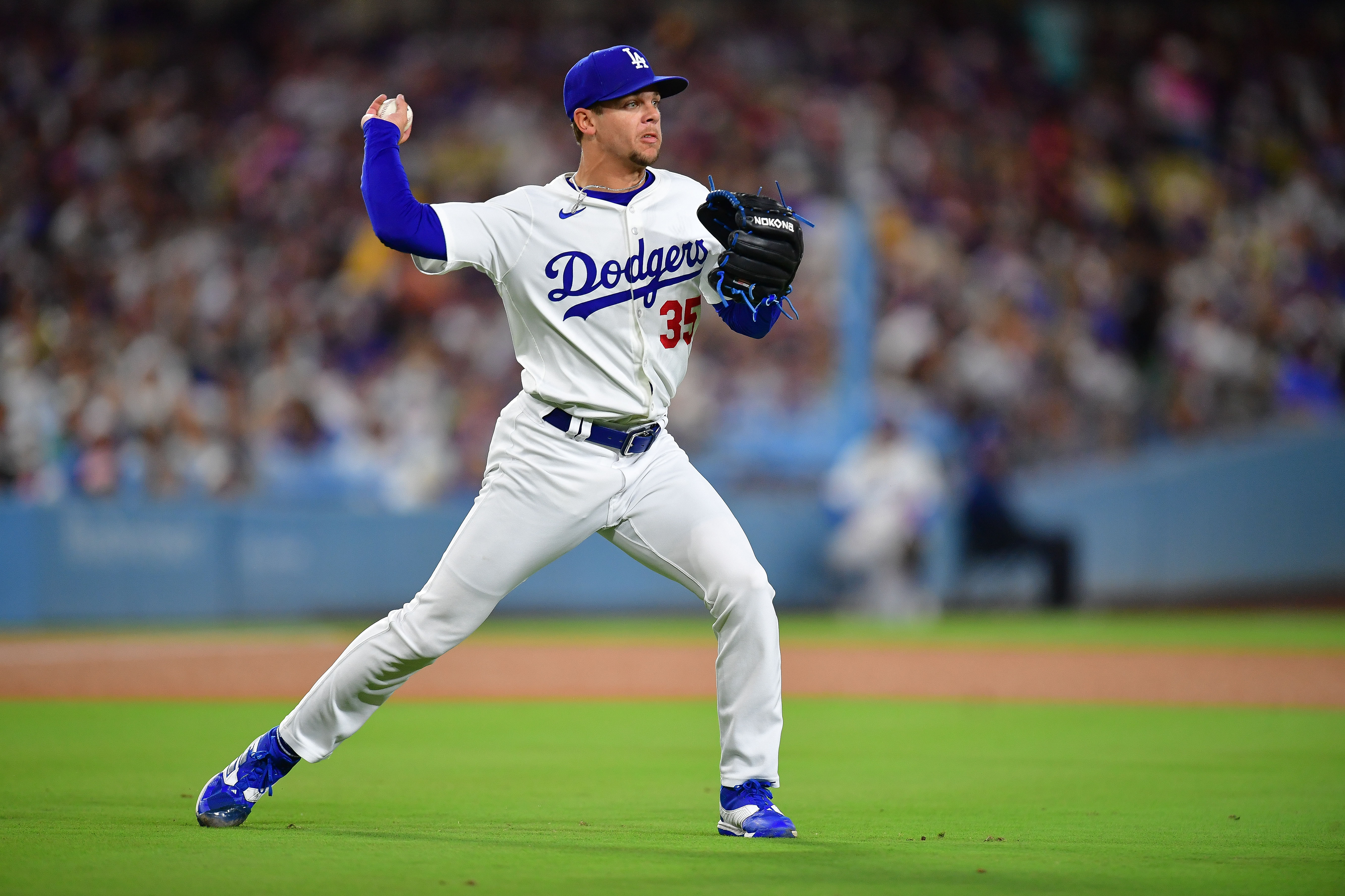 MLB: Seattle Mariners at Los Angeles Dodgers - Source: Imagn