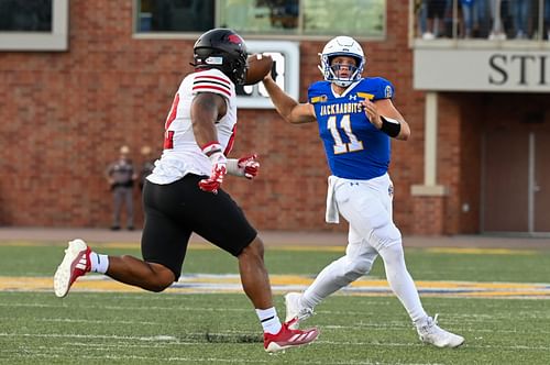 South Dakota State's Mark Gronowski has started slow in 2024 but is a superstar QB (Image Credit: IMAGN)