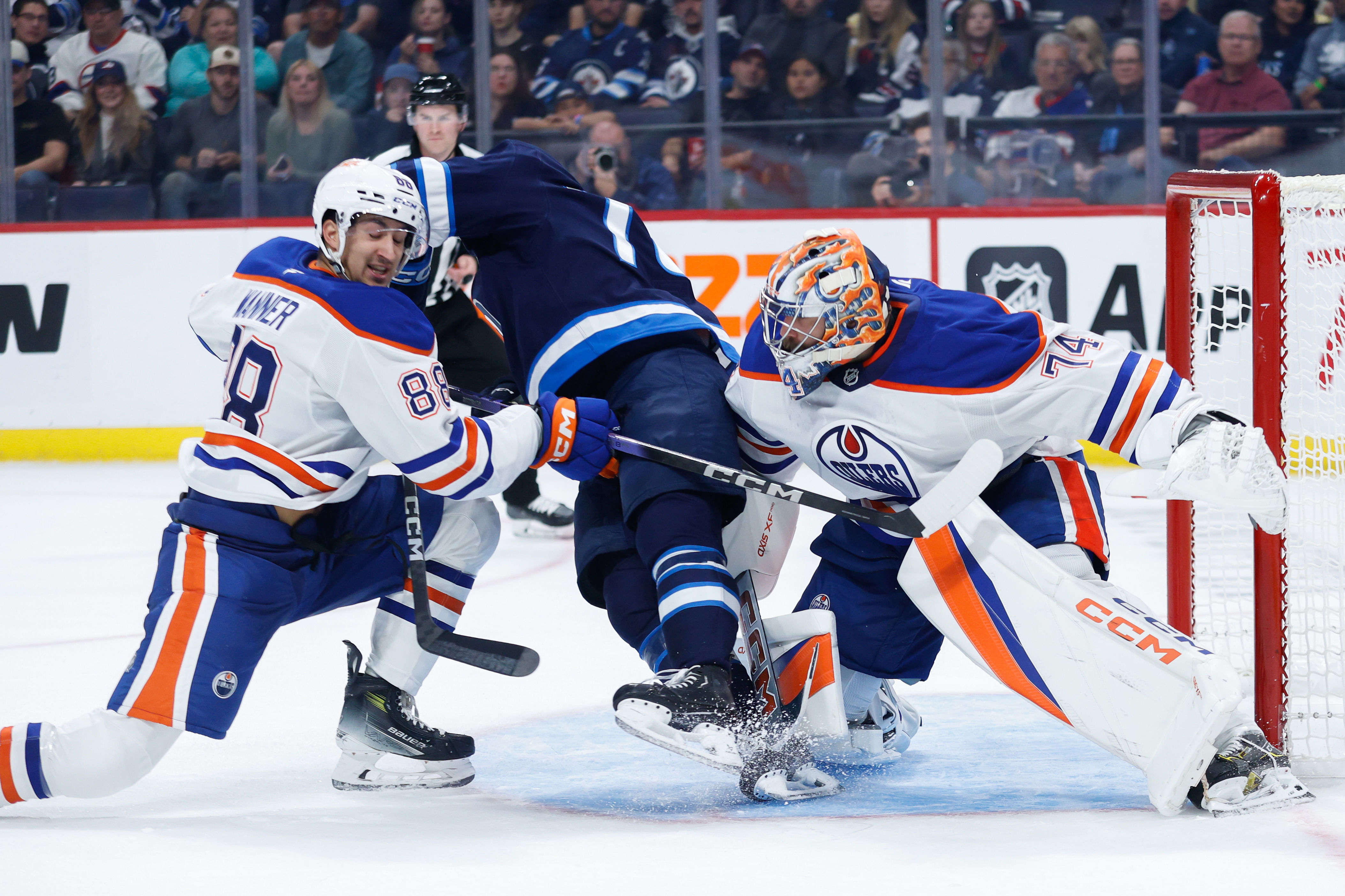 NHL: Preseason-Edmonton Oilers at Winnipeg Jets - Source: Imagn