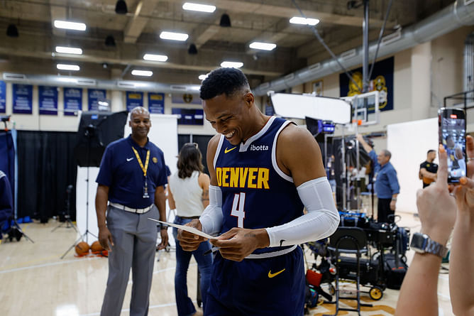 Photo: Russell Westbrook all smiles off-court in Abu Dhabi ahead of preseason skirmish