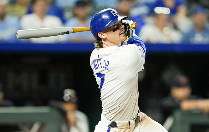 Top MLB DFS Picks Today: DraftKings and FanDuel ft. Fernando Tatis Jr., Michael Harris II & more | October 2