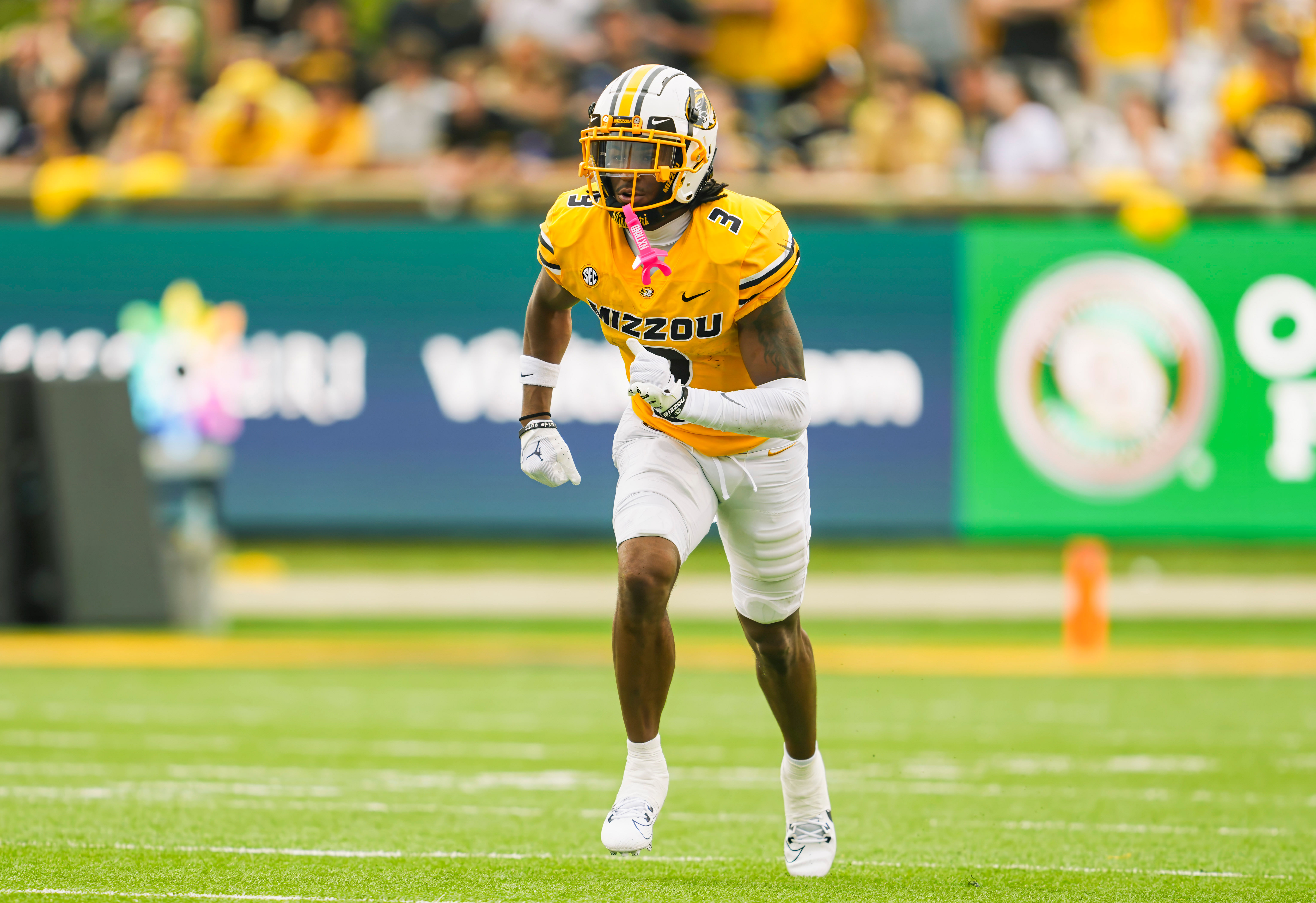 Missouri receiver Luther Burden will be a key player in his team's battle with Texas A&M. (Photo Credit: IMAGN)