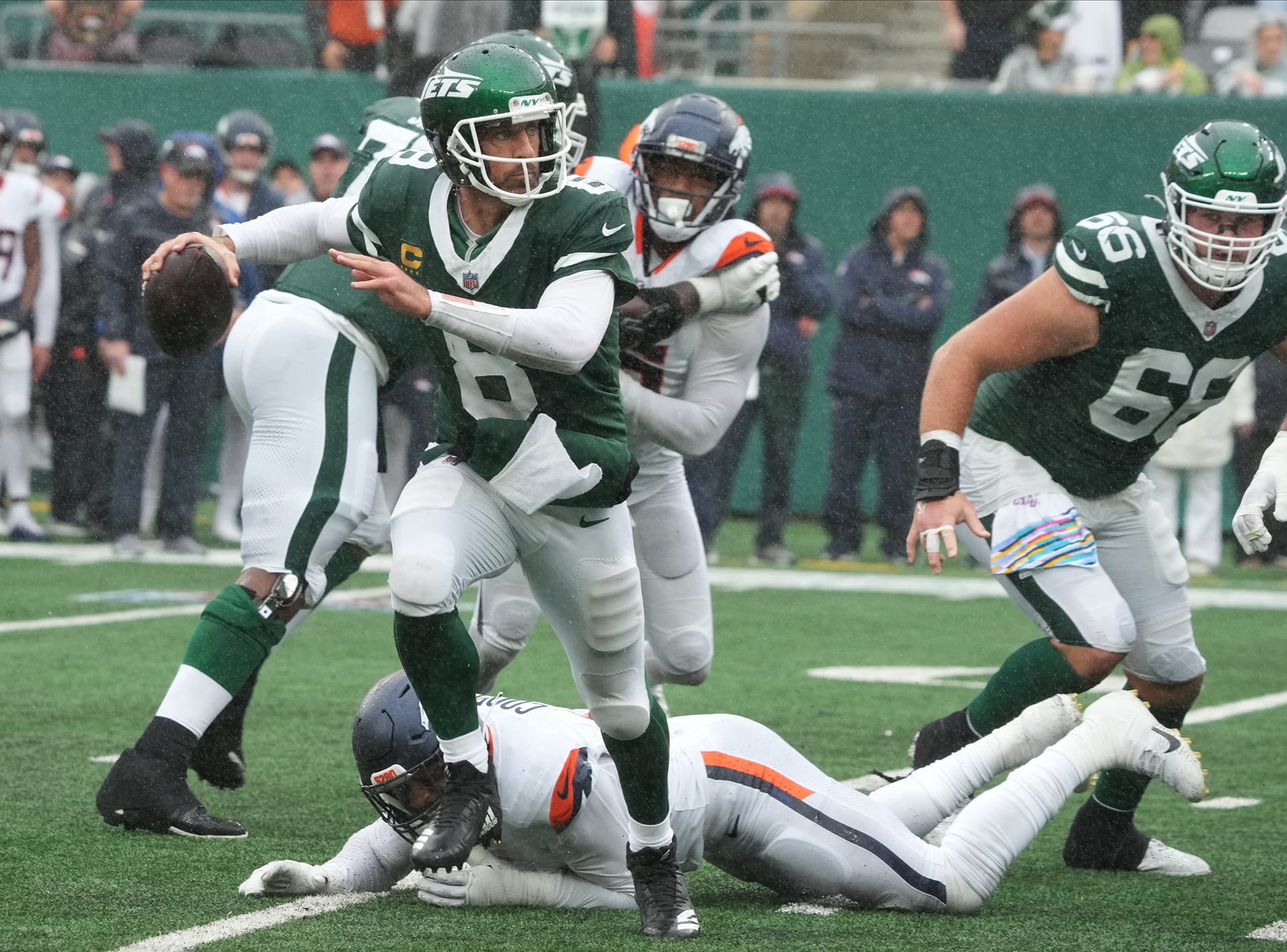 Will Aaron Rodgers play tomorrow vs Vikings? Latest on Jets QB for Week ...
