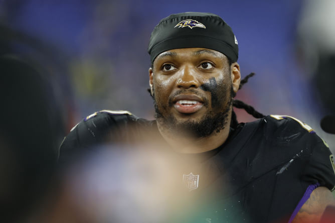 Revisiting NFL RB Derrick Henry's high school stats following his record-breaking run for the Ravens in Week 4