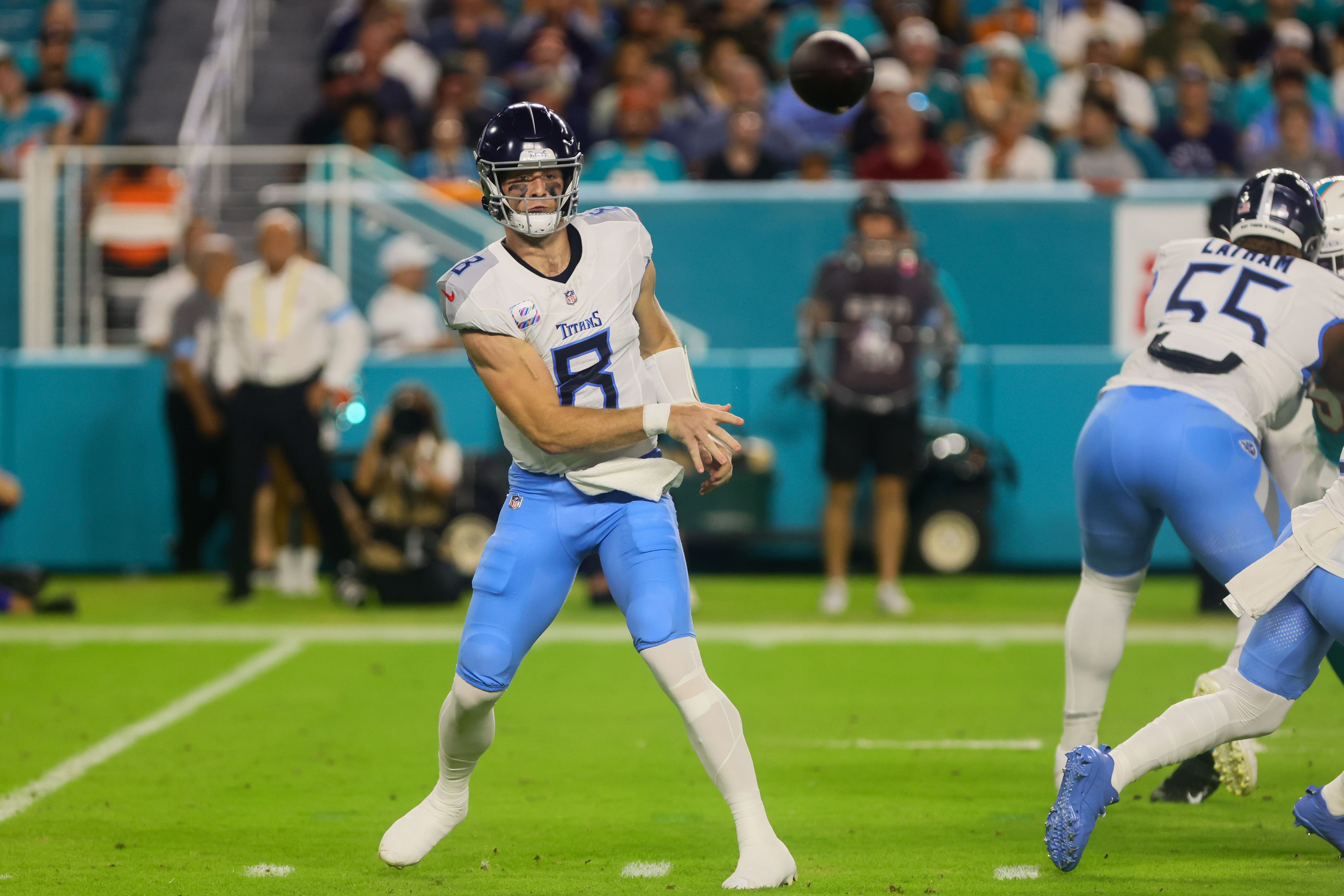 NFL: Tennessee Titans at Miami Dolphins - Source: Imagn