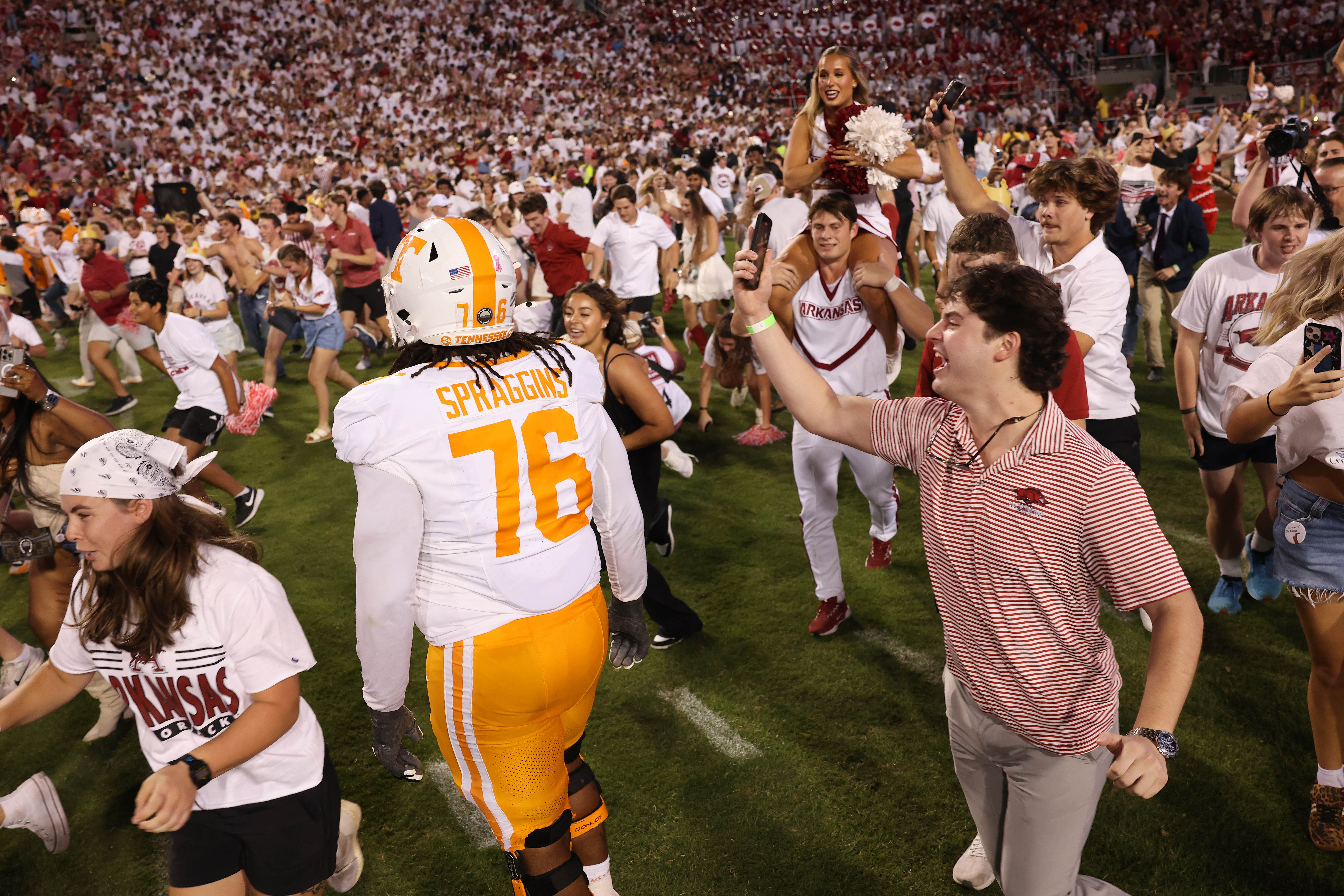 NCAA Football: Tennessee at Arkansas - Source: Imagn