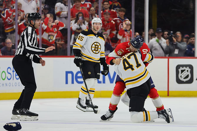 WATCH: Matt Kastelic & A.J. Greer exchange heavy hits in heated Bruins-Panthers 1st period