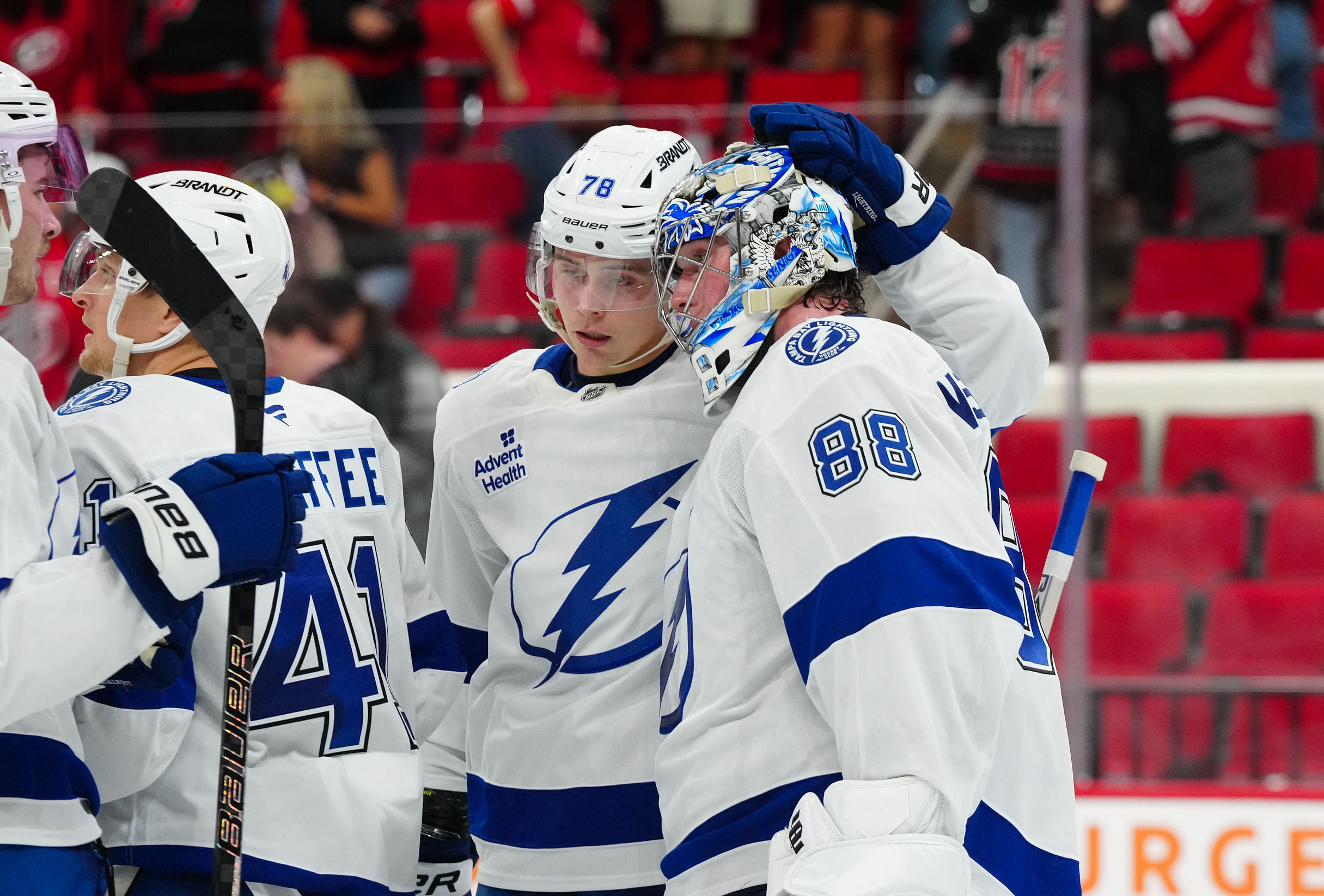 NHL: Tampa Bay Lightning at Carolina Hurricanes - Source: Imagn