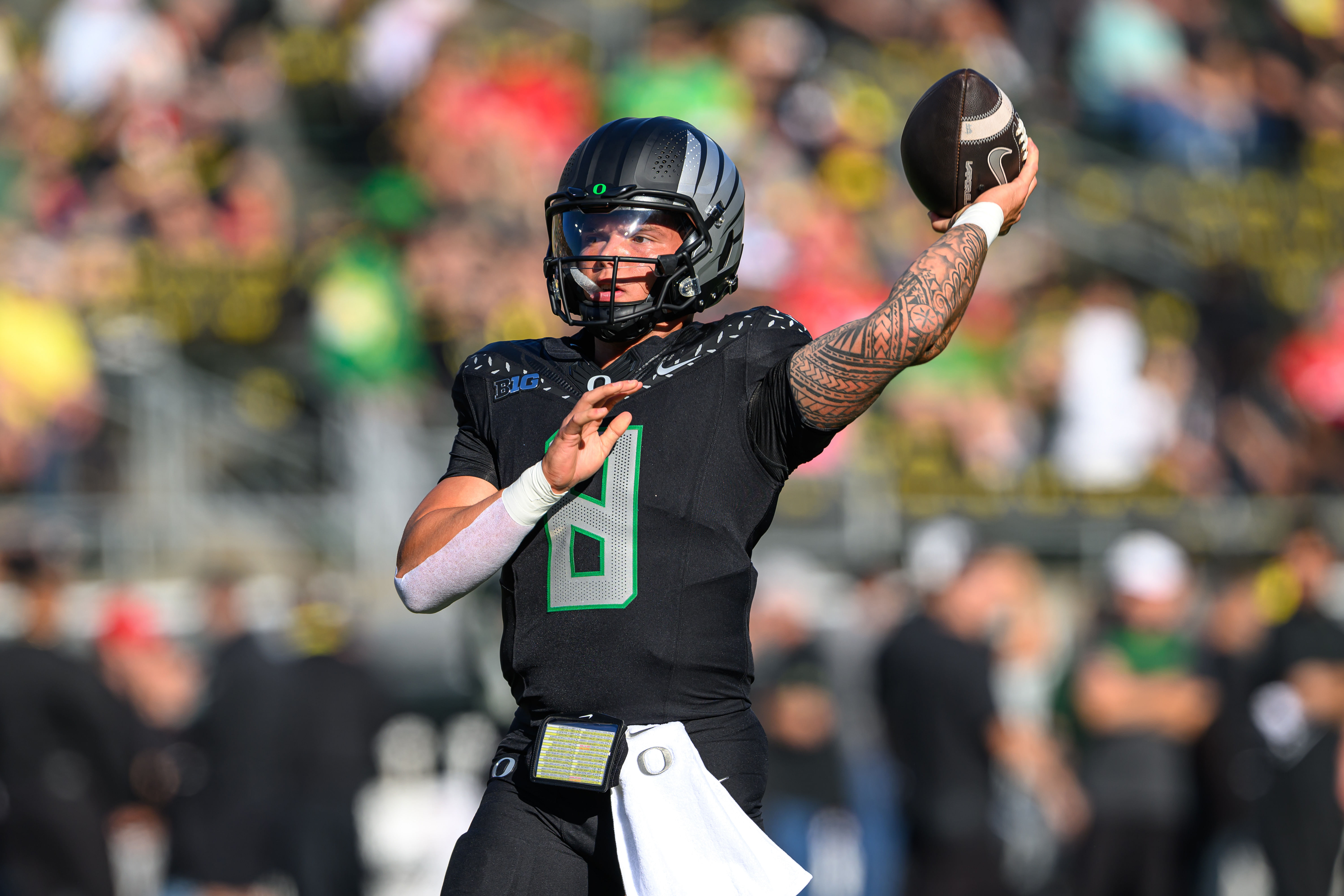 Oregon Ducks QB Dillon Gabriel - Source: Imagn