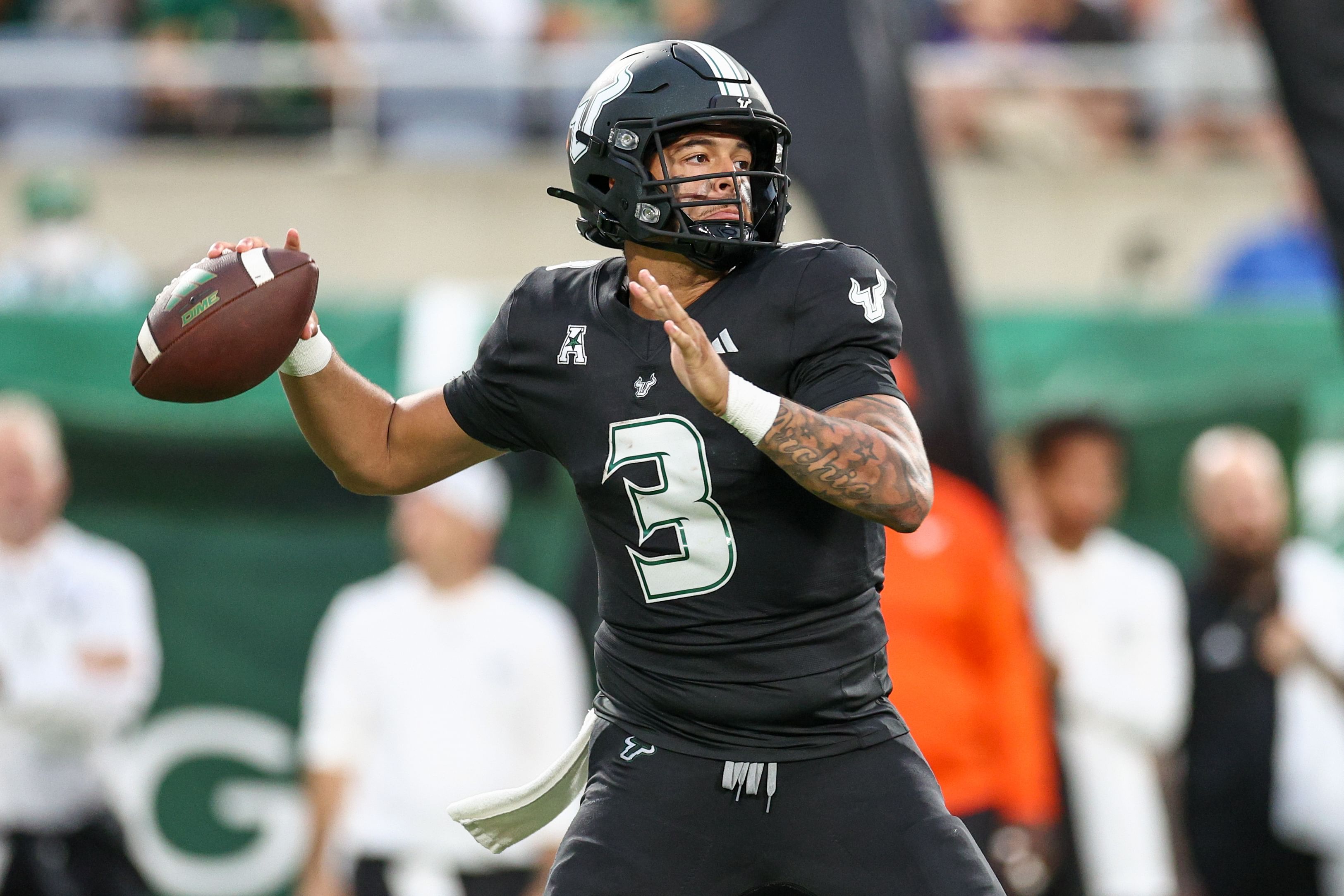 NCAA Football: Memphis at South Florida - Source: Imagn