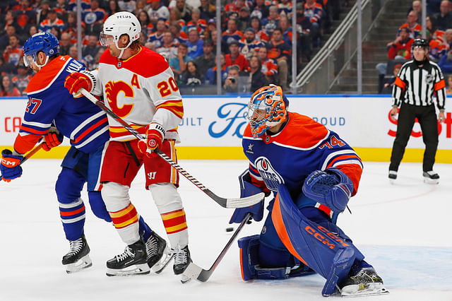 NHL: Calgary Flames at Edmonton Oilers - Source: Imagn