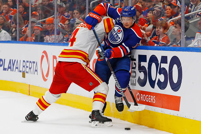 NHL: Calgary Flames at Edmonton Oilers - Source: Imagn