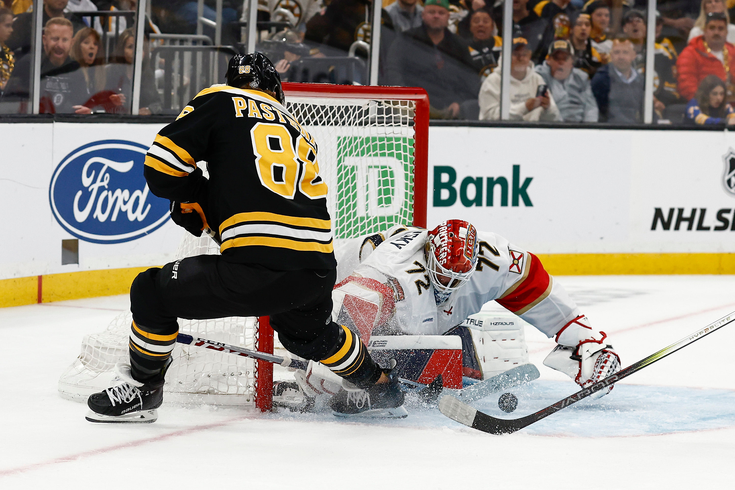 NHL: Florida Panthers at Boston Bruins - Source: Imagn