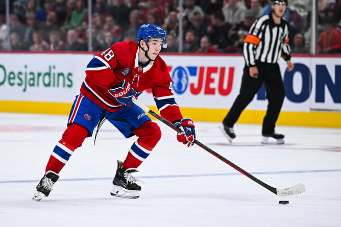 HC Marty St. Louis reviews Canadiens rookie D-man Lane Hutson's -4 stat line in 6-3 loss to Pens