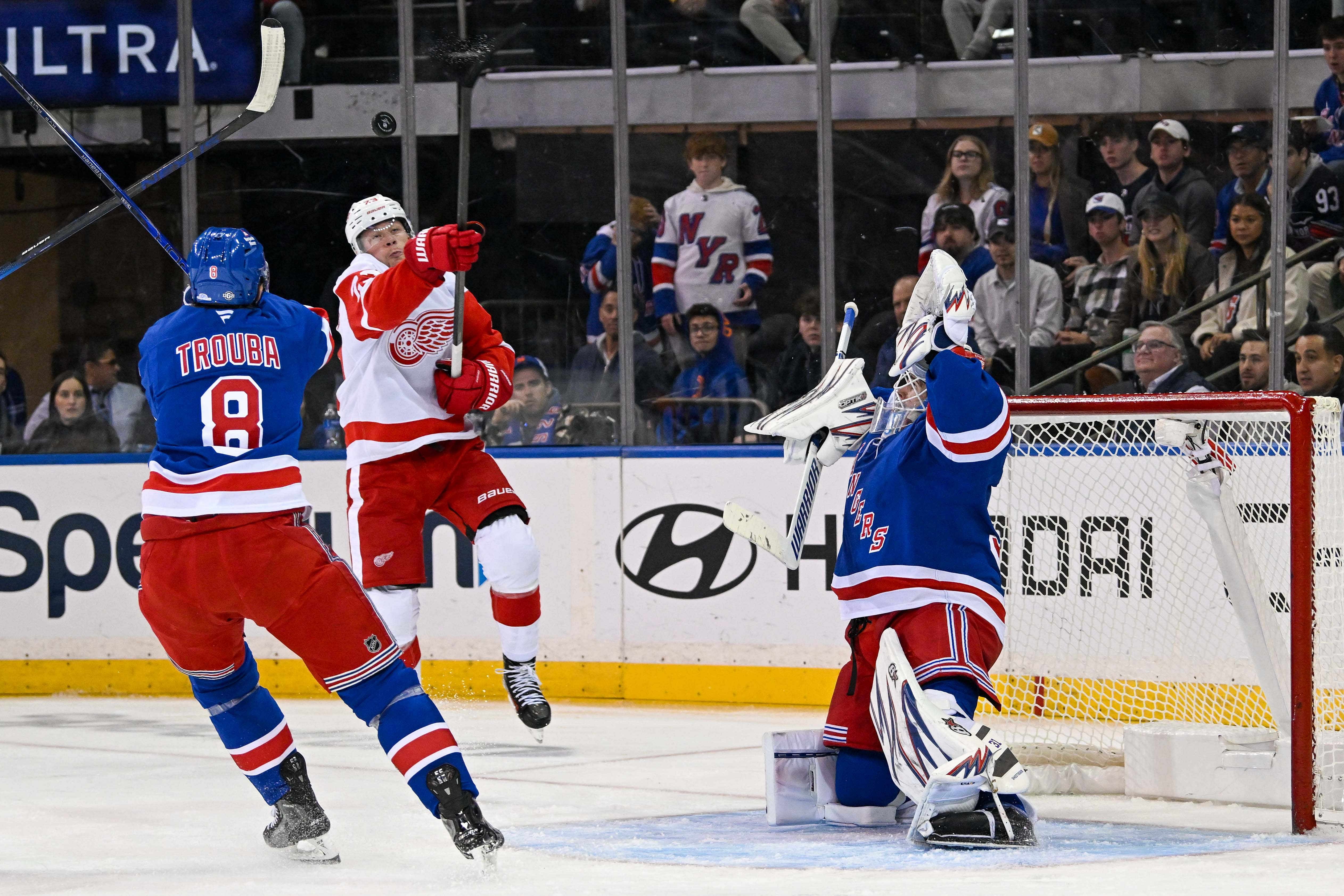 NHL: Detroit Red Wings at New York Rangers - Source: Imagn