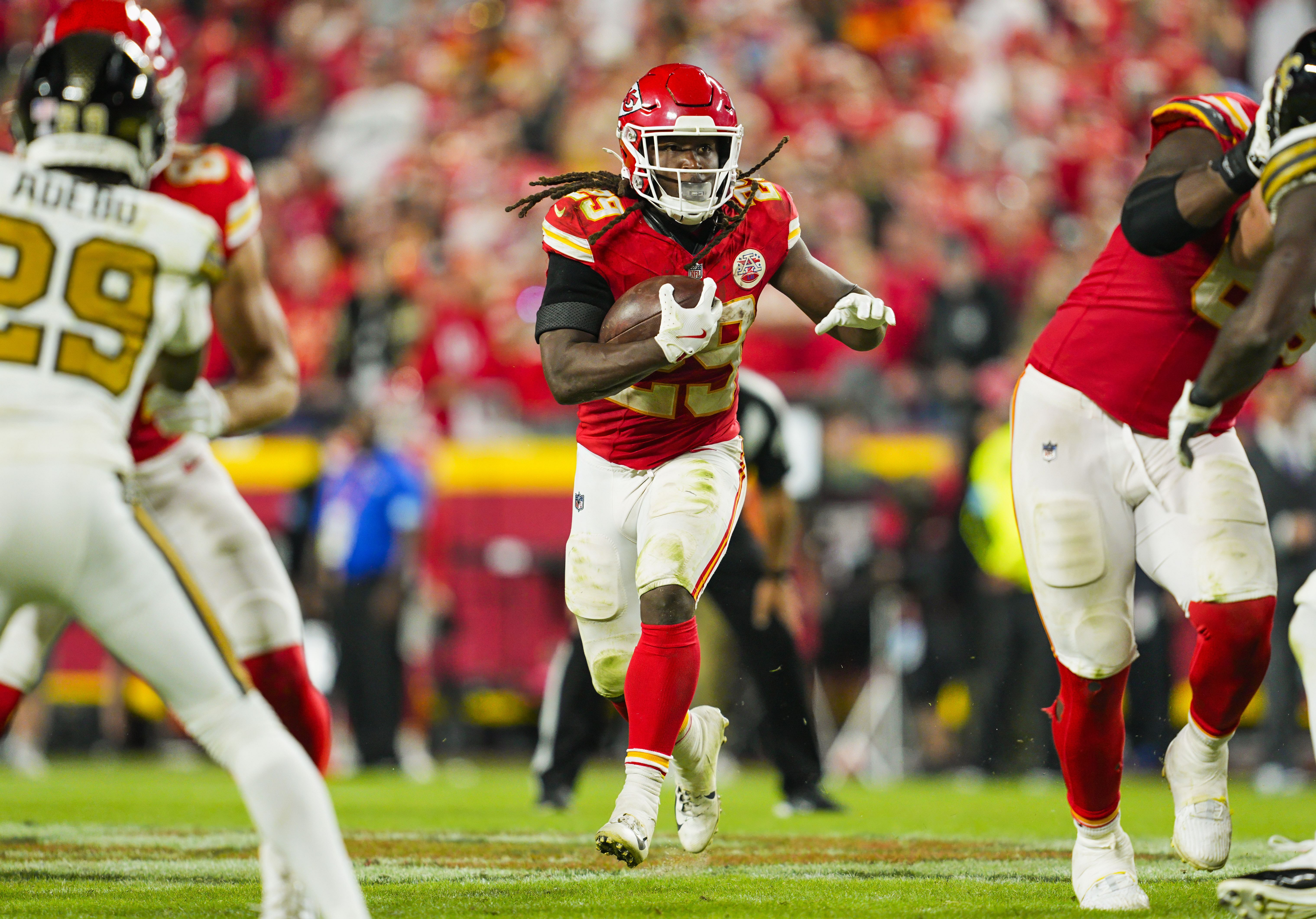 Kareem Hunt at New Orleans Saints at Kansas City Chiefs - Source: Imagn