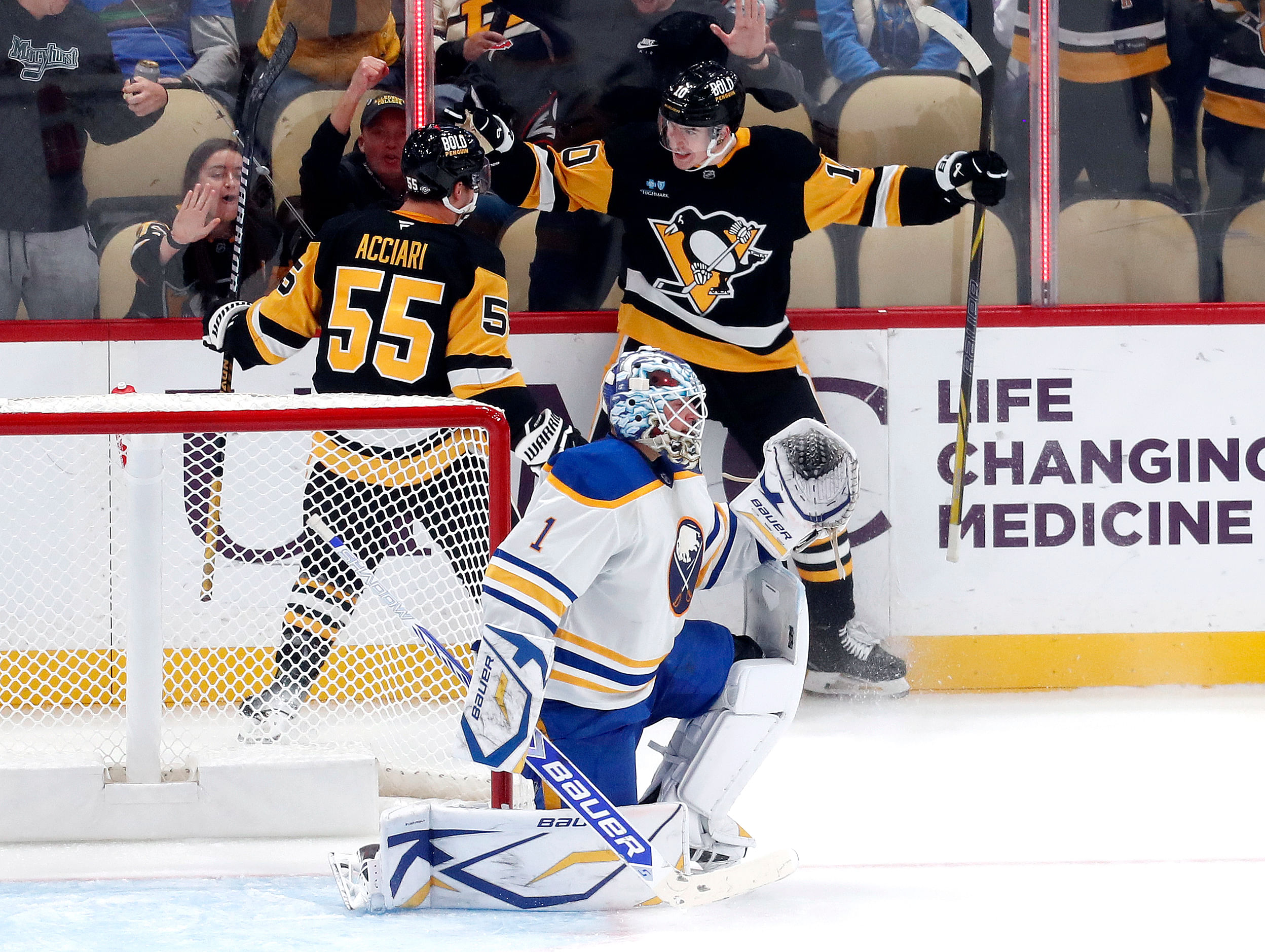 NHL: Buffalo Sabres at Pittsburgh Penguins - Source: Imagn