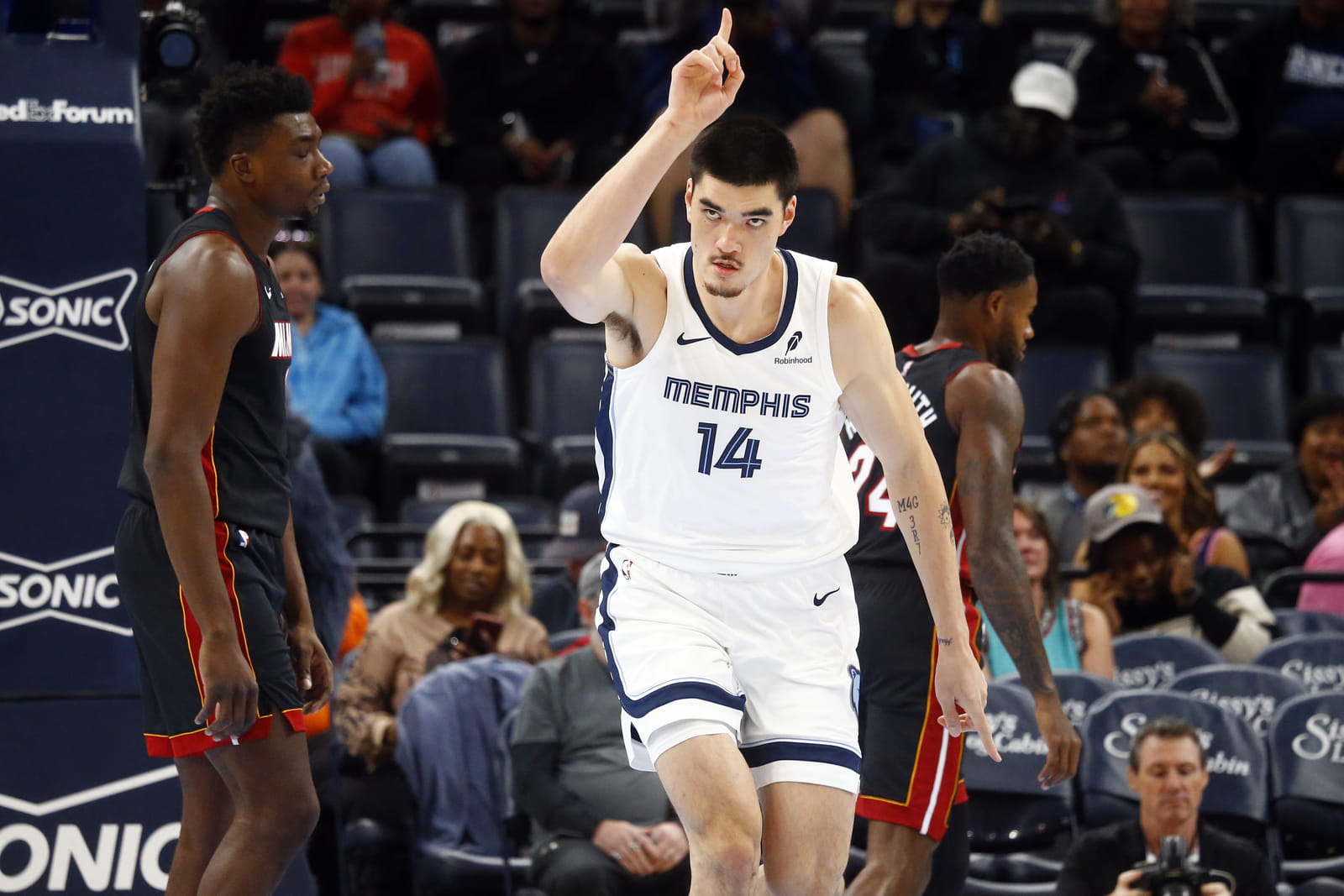 5 heaviest NBA players in 2024-25 NBA season
