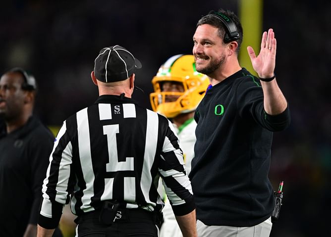 Oregon Starting QB (Week 9): Who will start for Dan Lanning's team against Illinois?