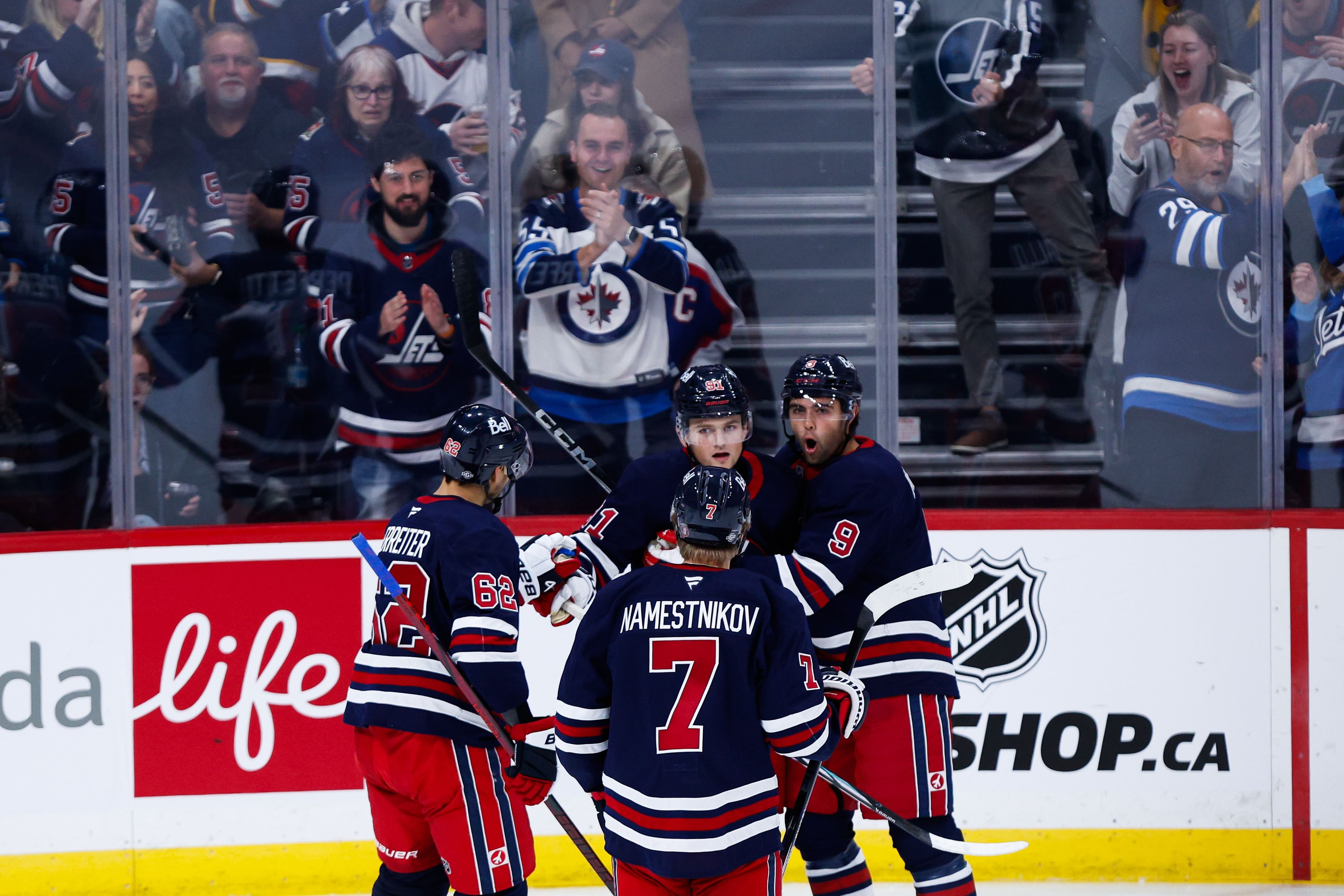 NHL: San Jose Sharks at Winnipeg Jets - Source: Imagn