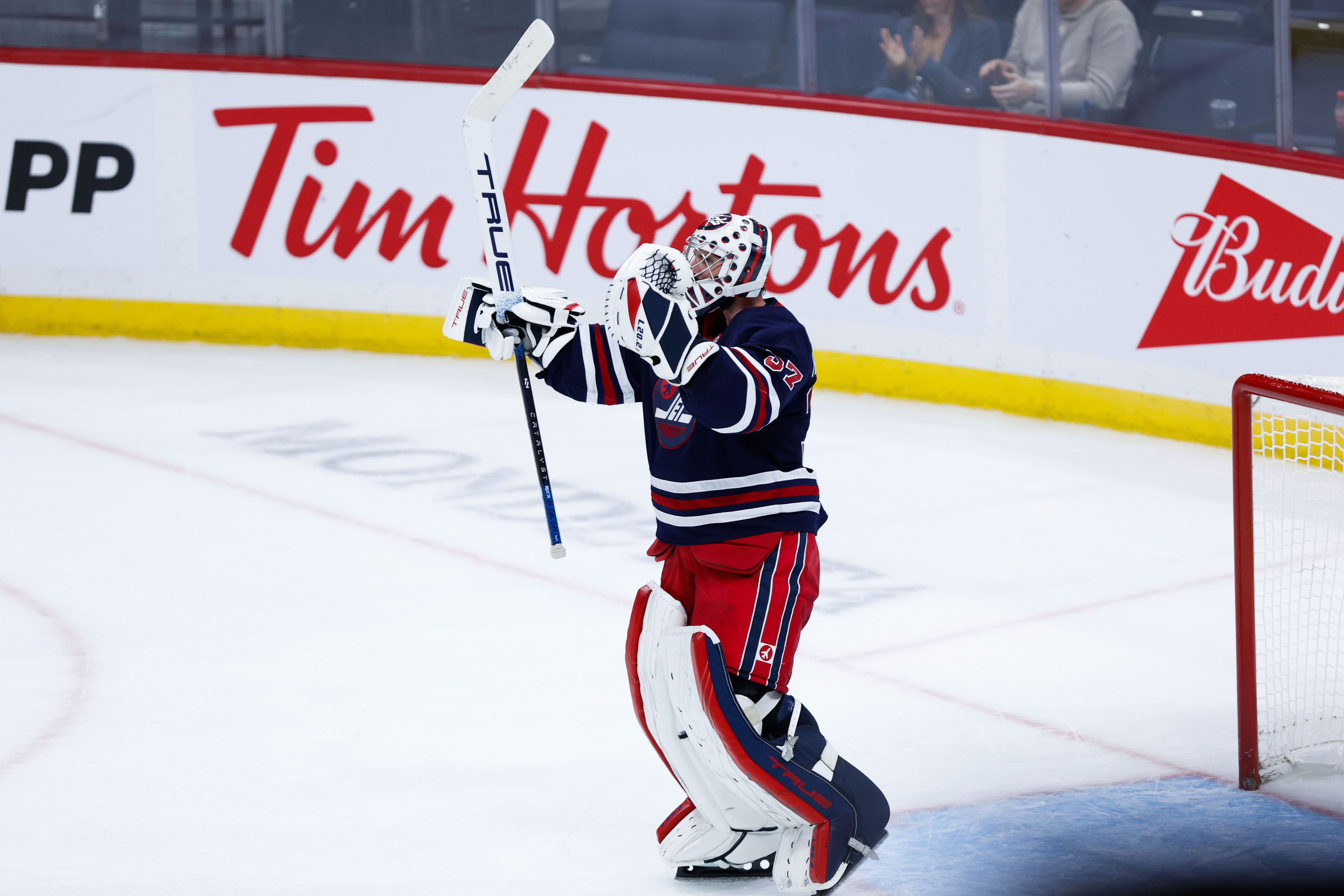 NHL: San Jose Sharks at Winnipeg Jets - Source: Imagn