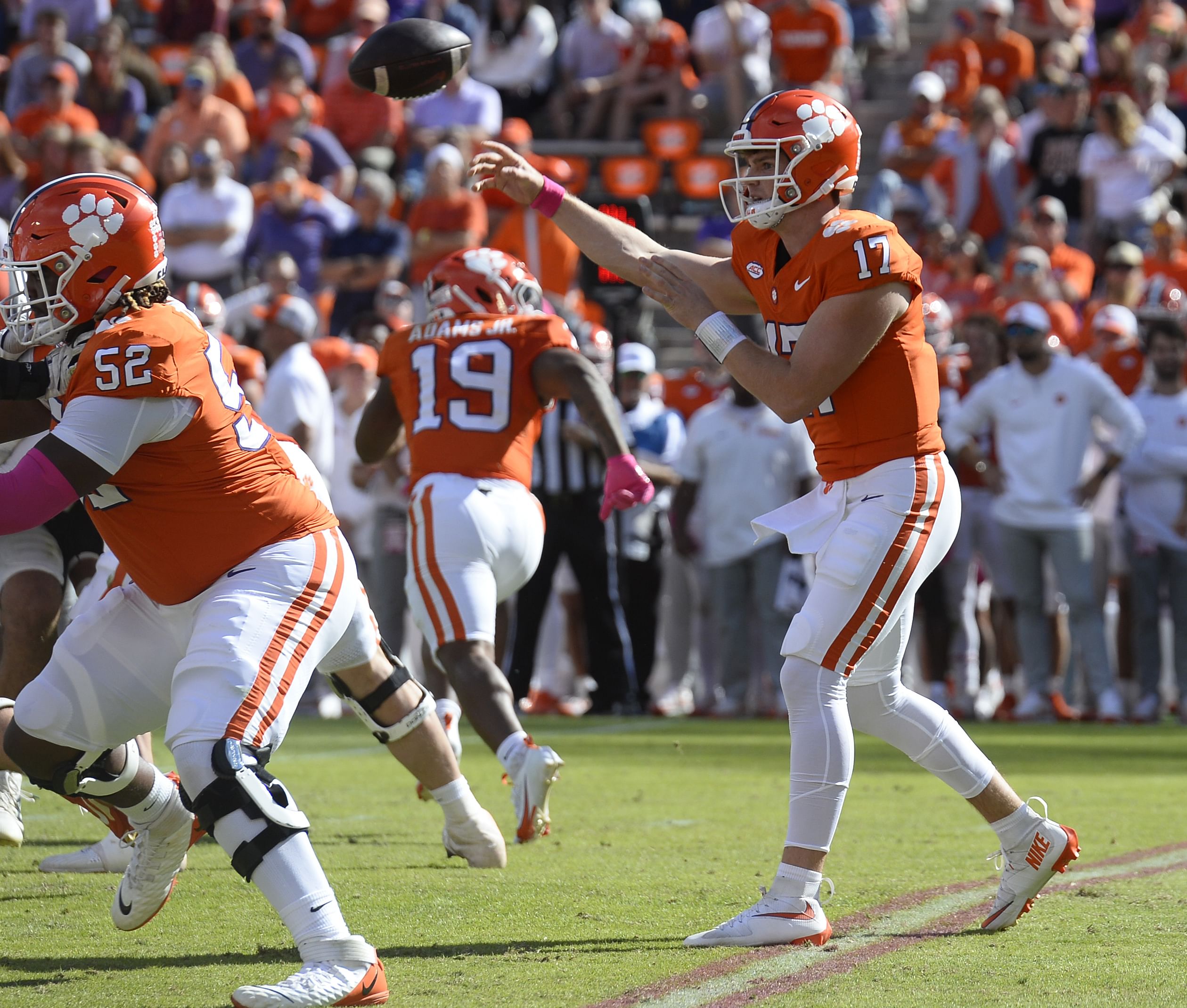 NCAA Football: Virginia at Clemson - Source: Imagn