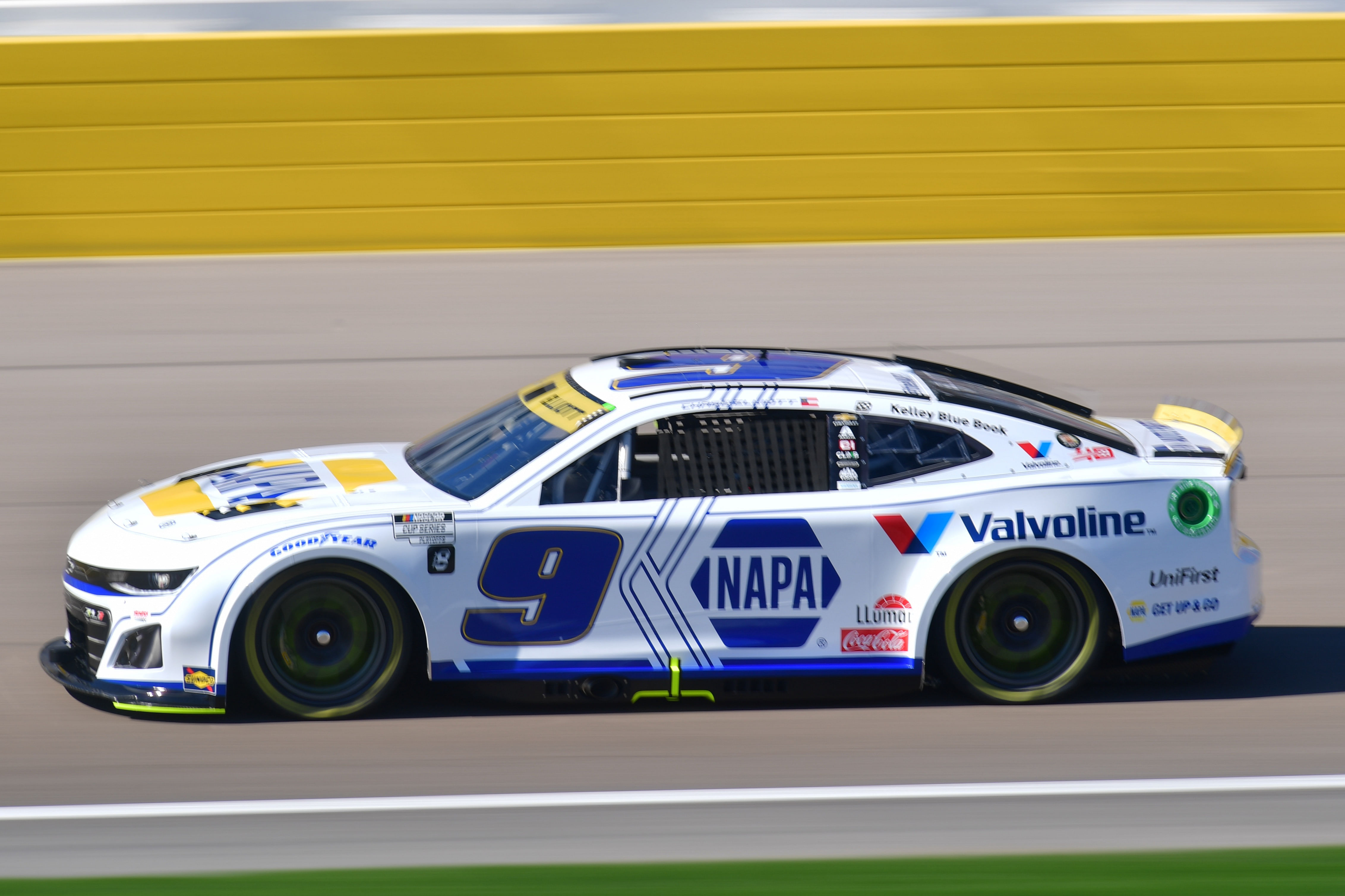 NASCAR Cup Series driver Chase Elliott (9) during practice for the South Point 400 at Las Vegas Motor Speedway. Source: Imagn Inages