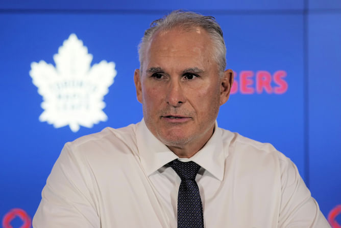 HC Craig Berube makes his thoughts on Maple Leafs' defensive woes in 5-1 loss to St. Louis Blues very clear