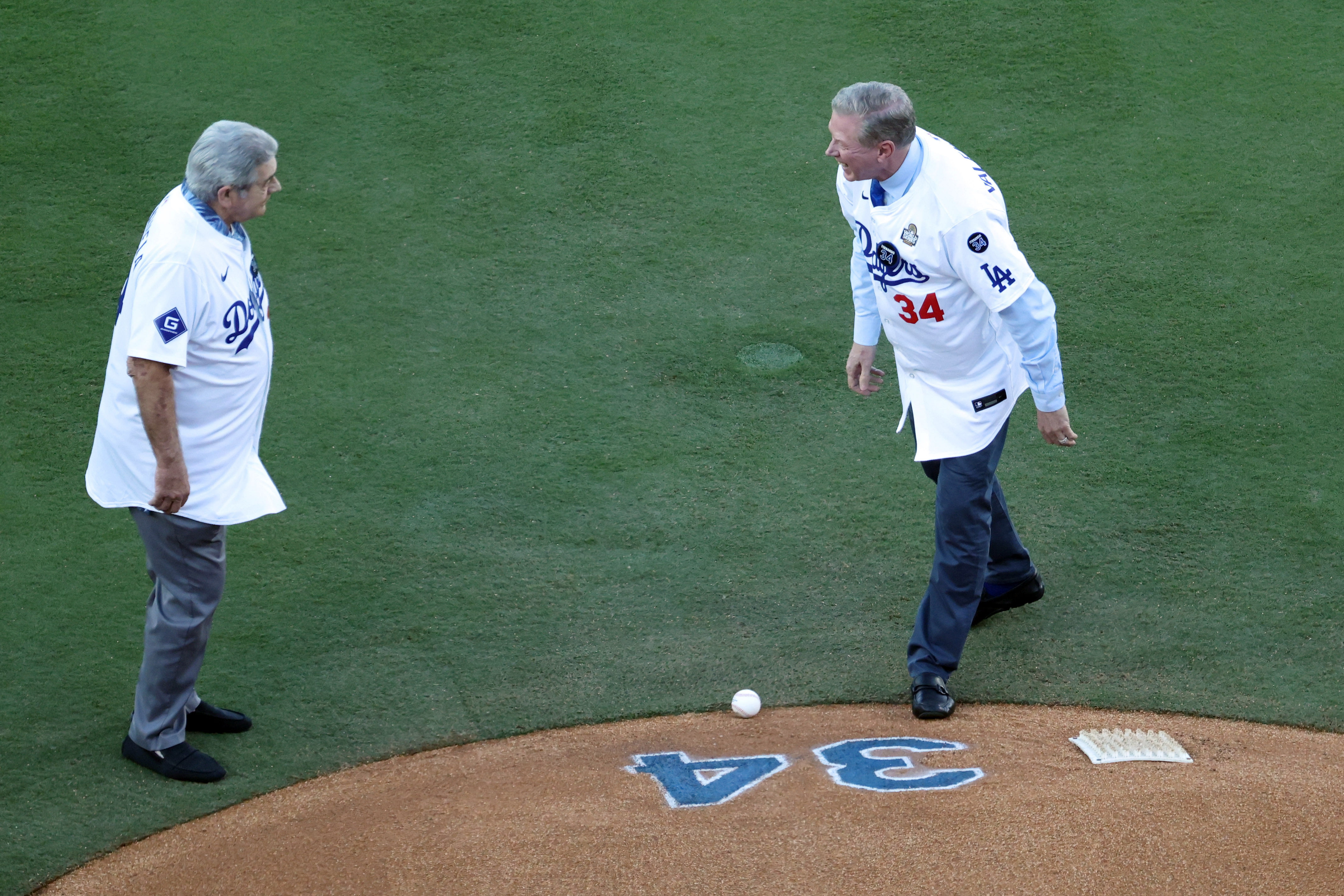 MLB: World Series-New York Yankees at Los Angeles Dodgers - Source: Imagn