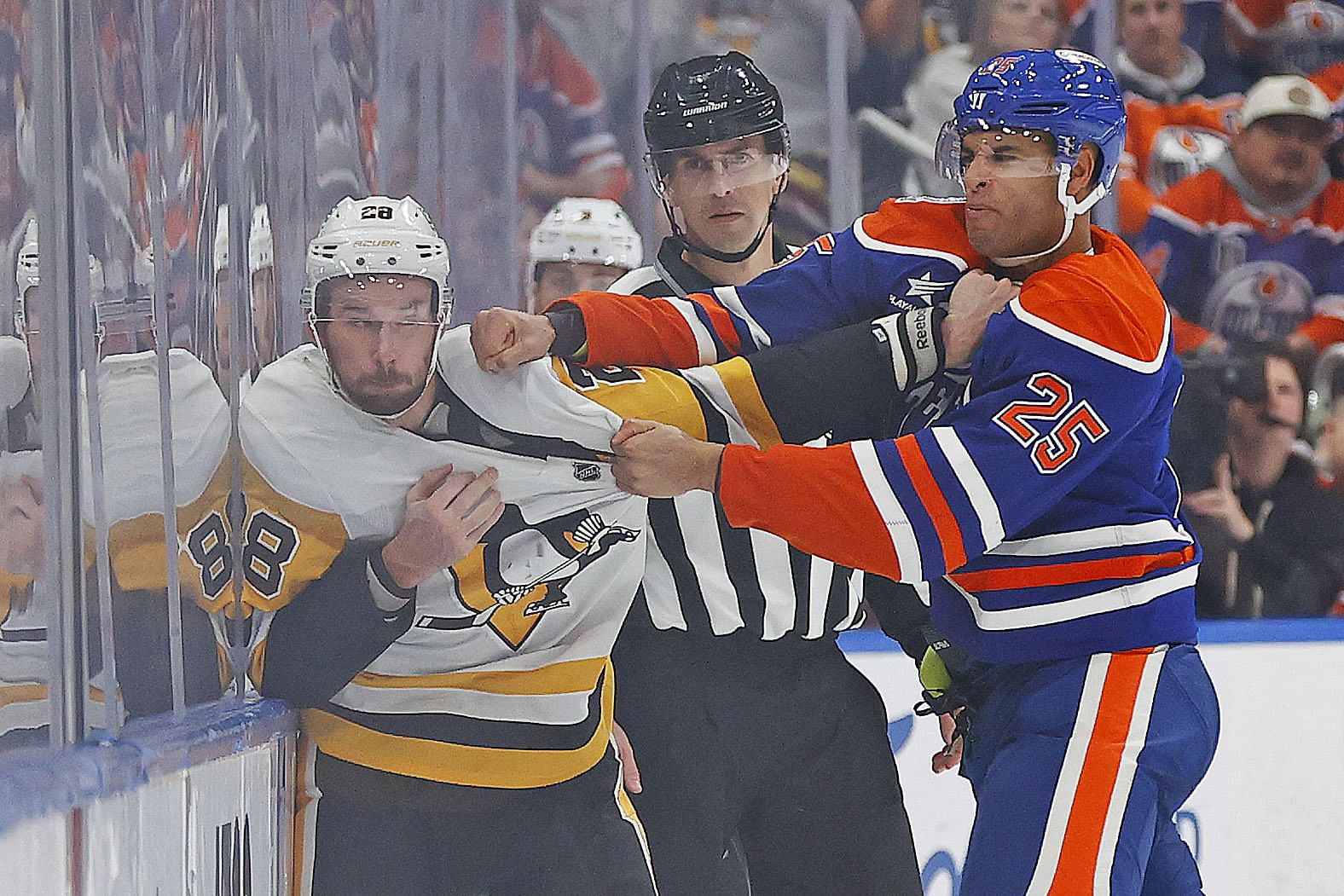 NHL: Pittsburgh Penguins at Edmonton Oilers - Source: Imagn