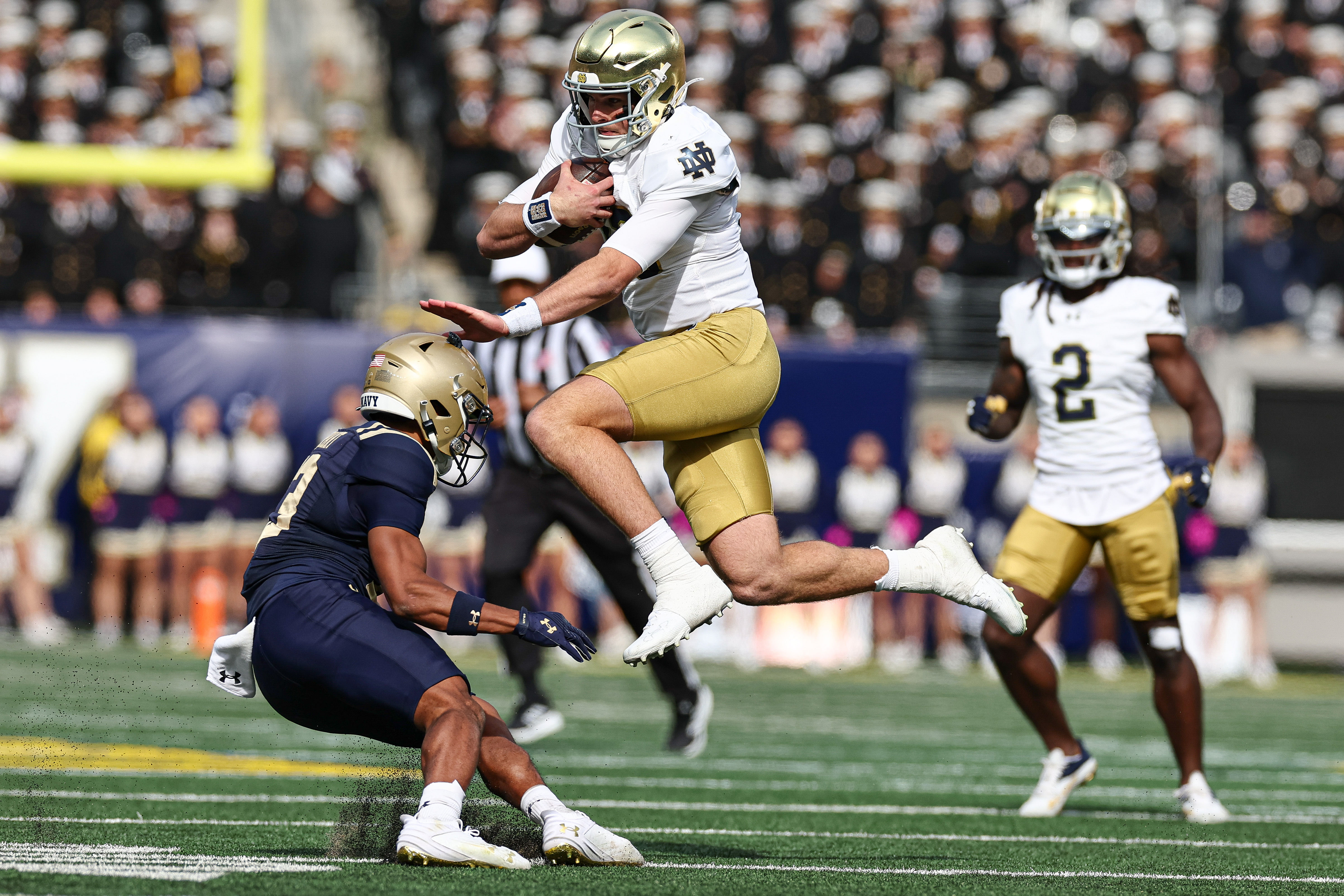 Does Notre Dame play today? College football schedule for Fighting