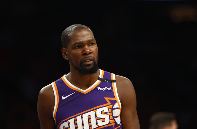 Kevin Durant firmly disputes 3xNBA champ's statue prediction
