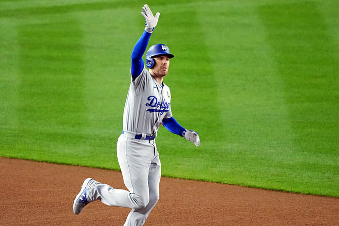 Freddie Freeman drops 2-word reaction to finding out he tied George Springer in most consecutive World Series games with HR