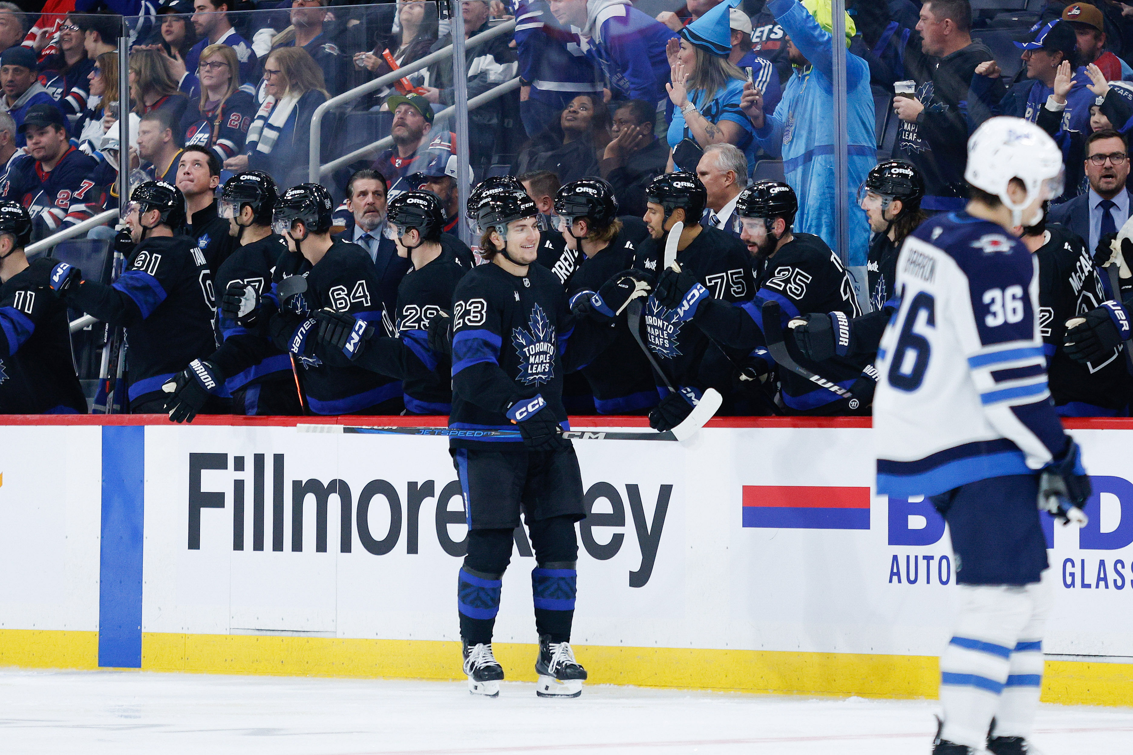 NHL: Toronto Maple Leafs at Winnipeg Jets - Source: Imagn