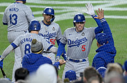 "My daughter is going to be so pissed when I name her Freddie Freeman" - Dodgers fans react as 1B continues WS heroics in Game 4