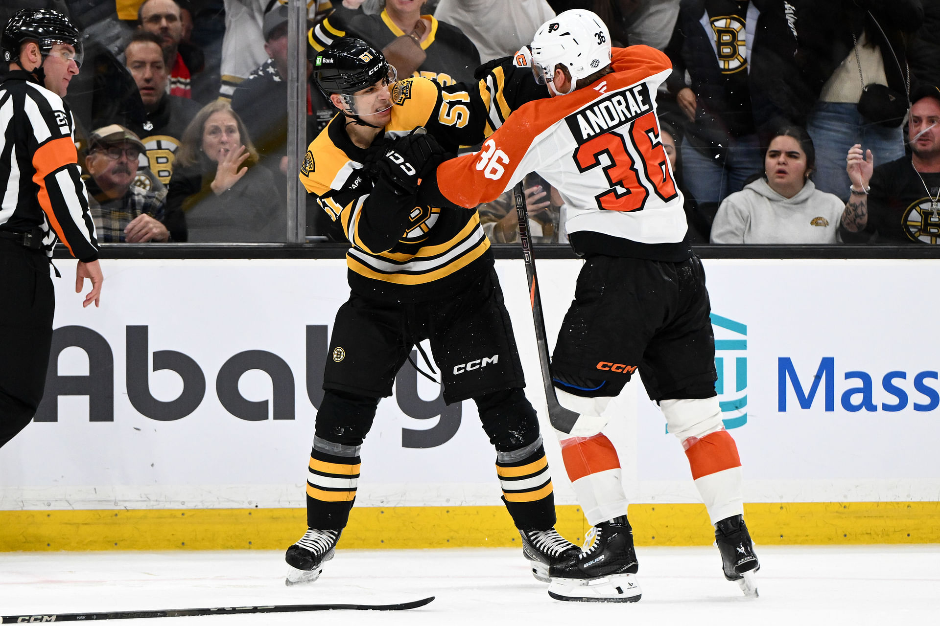 NHL: Philadelphia Flyers at Boston Bruins - Source: Imagn