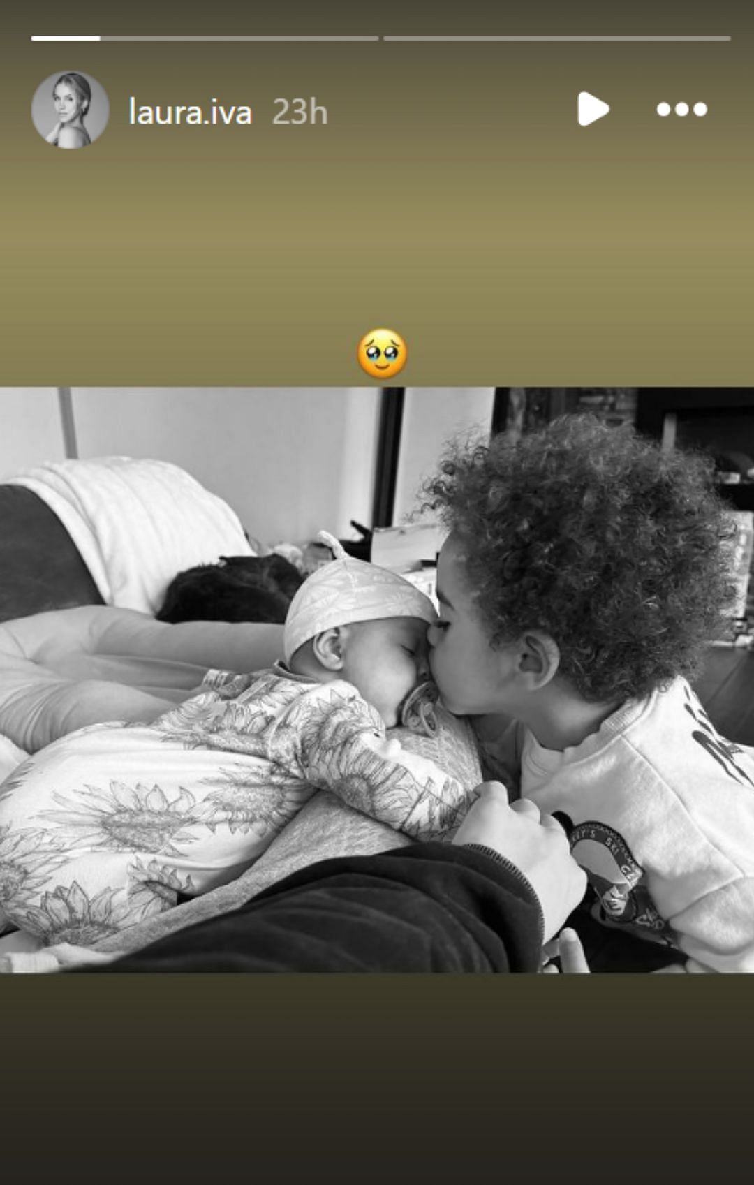 Ivaniukas posts adorable pic of son Riley showing love to his newborn sister (Image: @laura.iva IG)