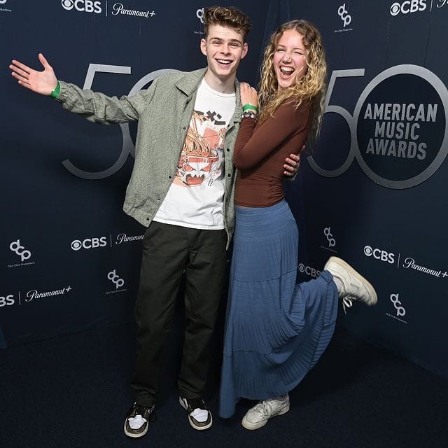 Who is Merrick Hanna's girlfriend, Indi Star?