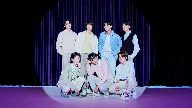 "SAY THEIR NAME WITH RESPECT"- Fans swell in pride as AMAs mention BTS in the legendary boy band tribute video