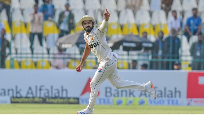 [Watch] Ollie Pope departs for duck as Aamer Jamal takes a one-handed stunner in 1st PAK vs ENG Test