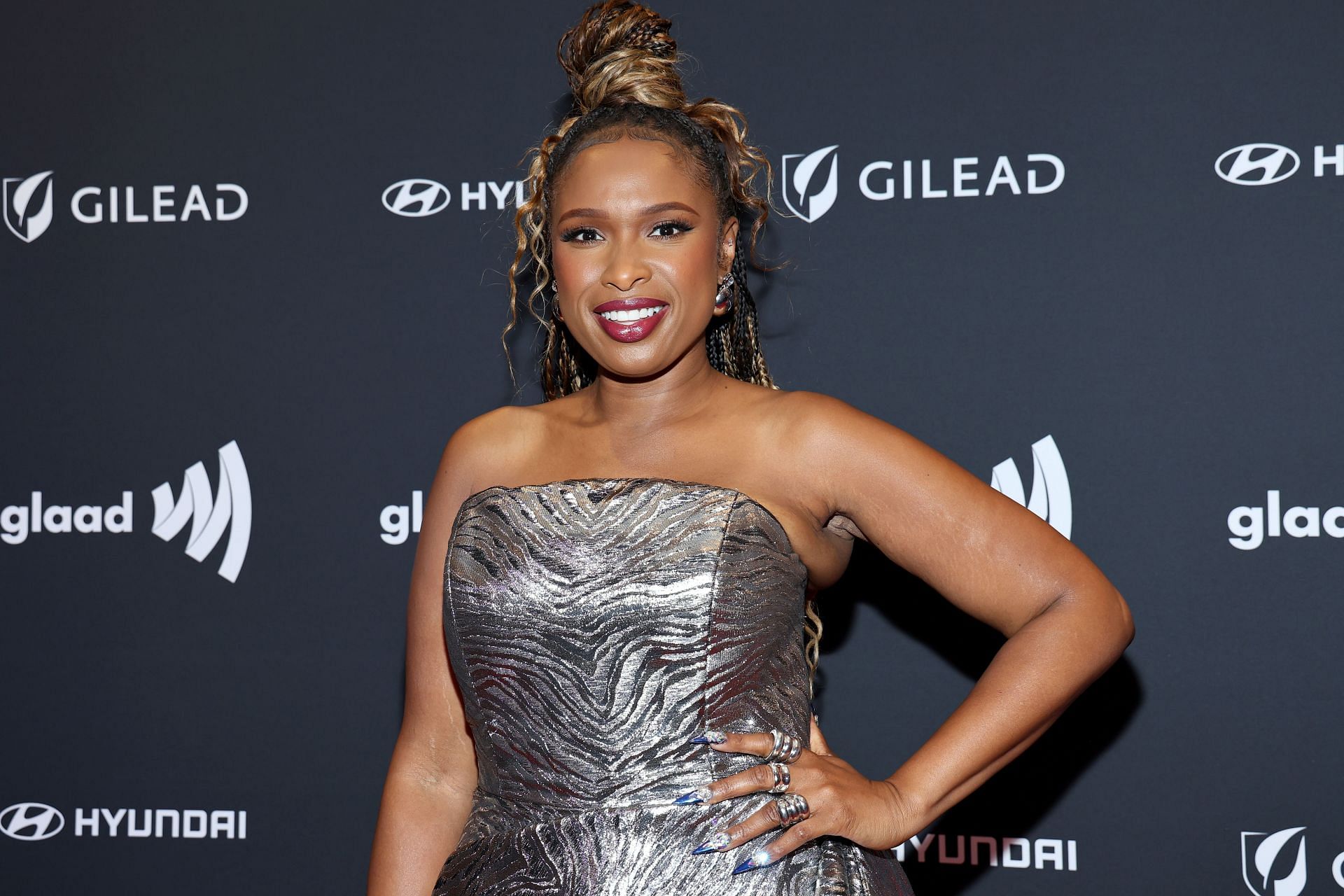 Jennifer Hudson at the 35th Annual GLAAD Media Awards (Image via Getty)