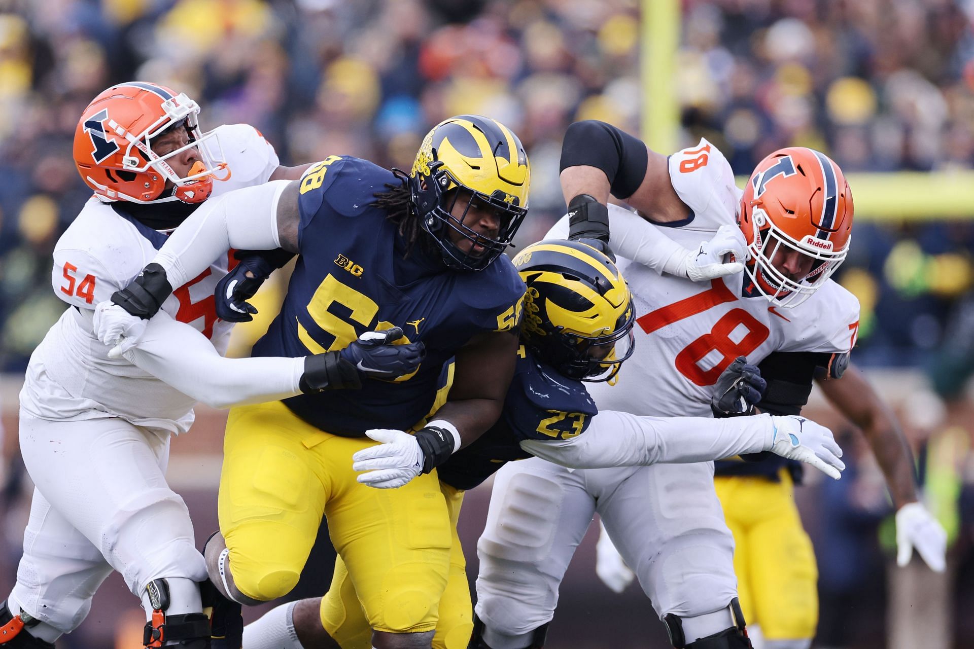 COLLEGE FOOTBALL NOV 19 Illinois at Michigan - Source: Getty