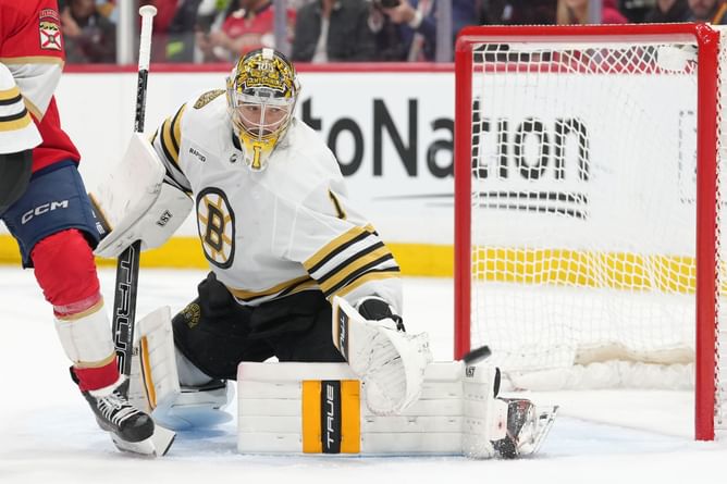 "Could be the last time in a Bruins jersey" - Jeremy Swayman sent clear message regarding Boston future before RFA saga