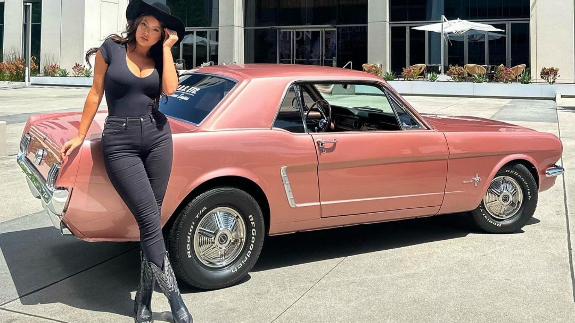 Constance Nunes owns a muscle car restoration business. (Image via Instagram/@constance_nunes)