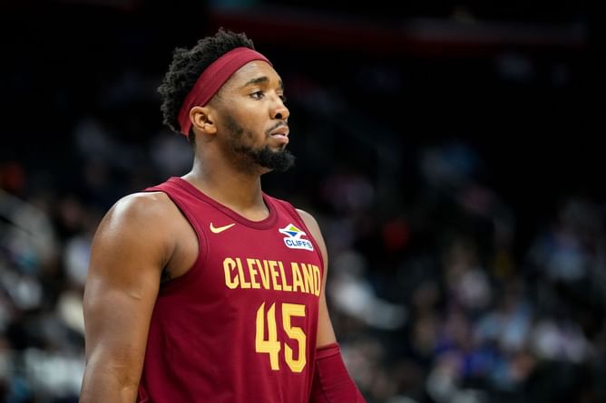 Donovan Mitchell Stats Tonight: How did Cleveland star perform against the Lakers? (Oct.30)