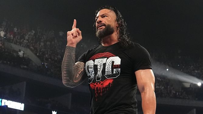 Roman Reigns sends a 3-word message on social media during WWE SmackDown