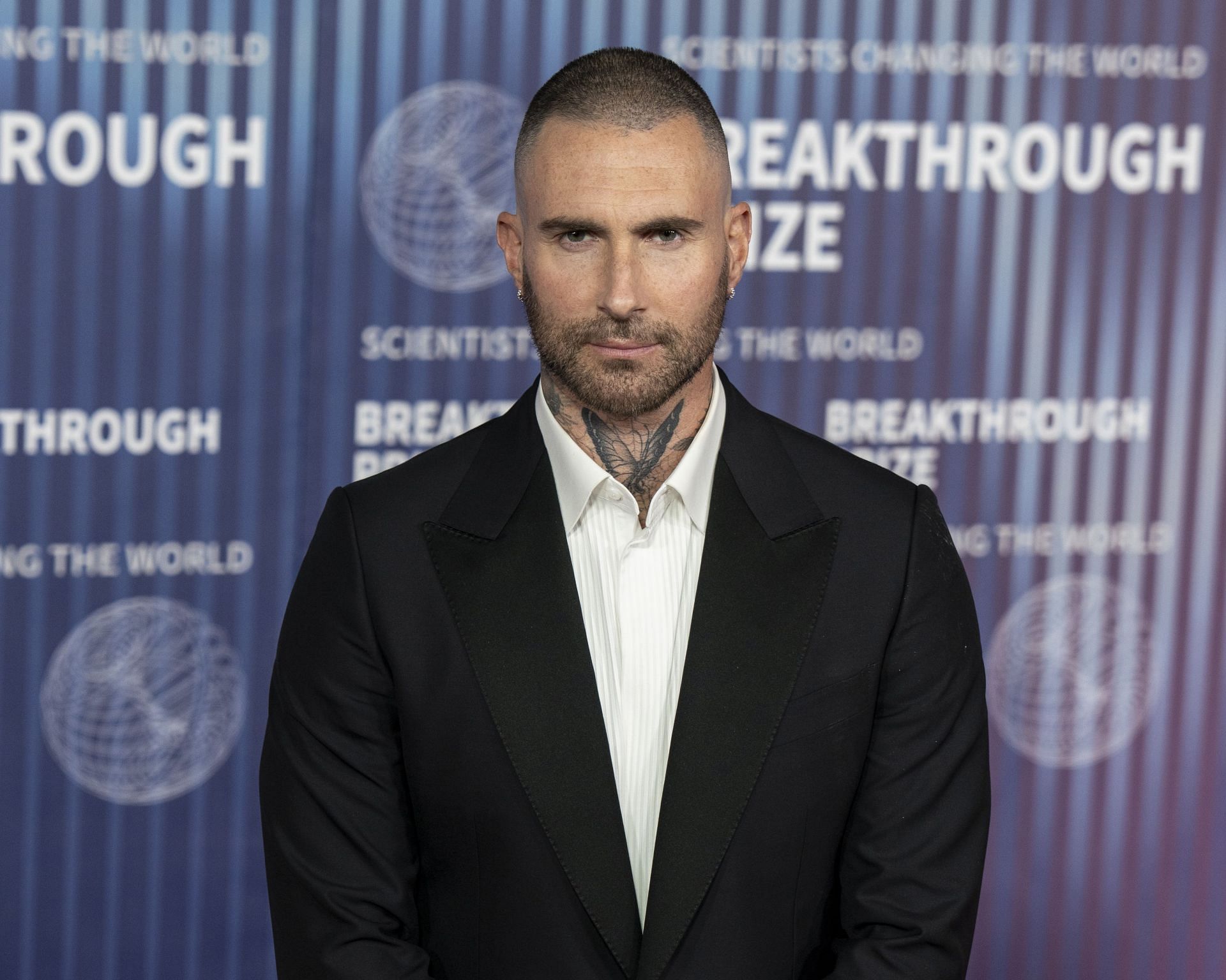 Adam Levine at the 10th Annual Breakthrough Prize Ceremony (Image via Getty)