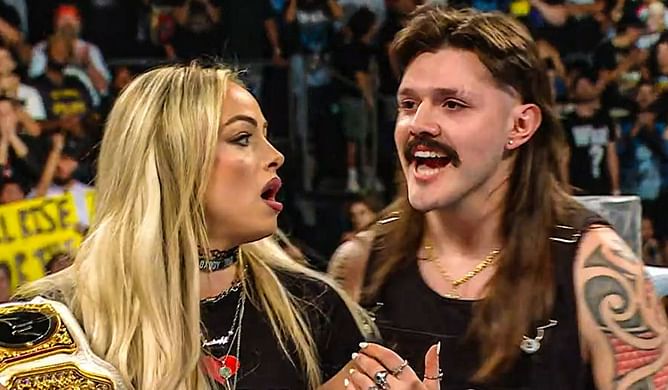 Former world champion to steal Liv Morgan from Dominik Mysterio? Chances analyzed